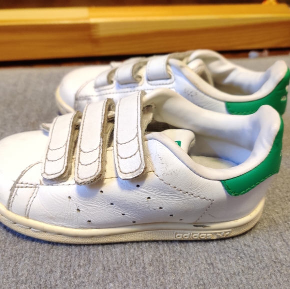 UGG Boots - Picture 6 of 13